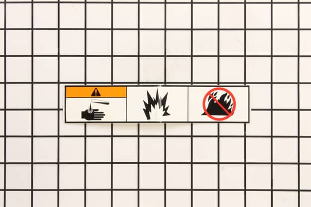 Husqvarna Battery Handling and Safety Warning Decal - 529527001