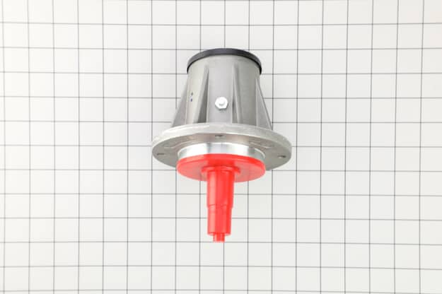 Husqvarna Zero-Turn Mower 5-Point Star Pattern Blade Spindle Mandrel - 596794504