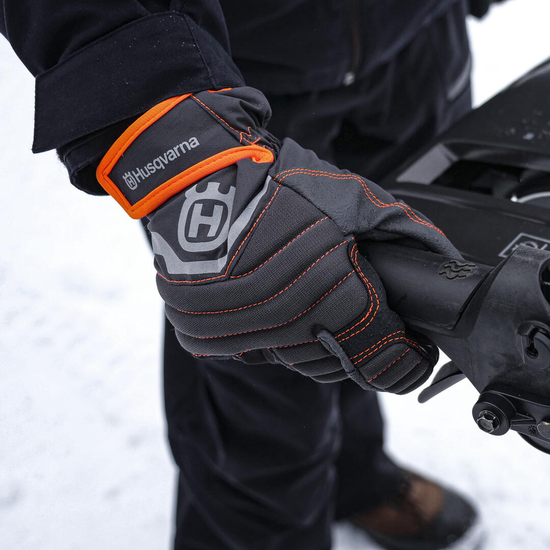 Husqvarna Technical Winter Work Gloves (Medium) - 598428601