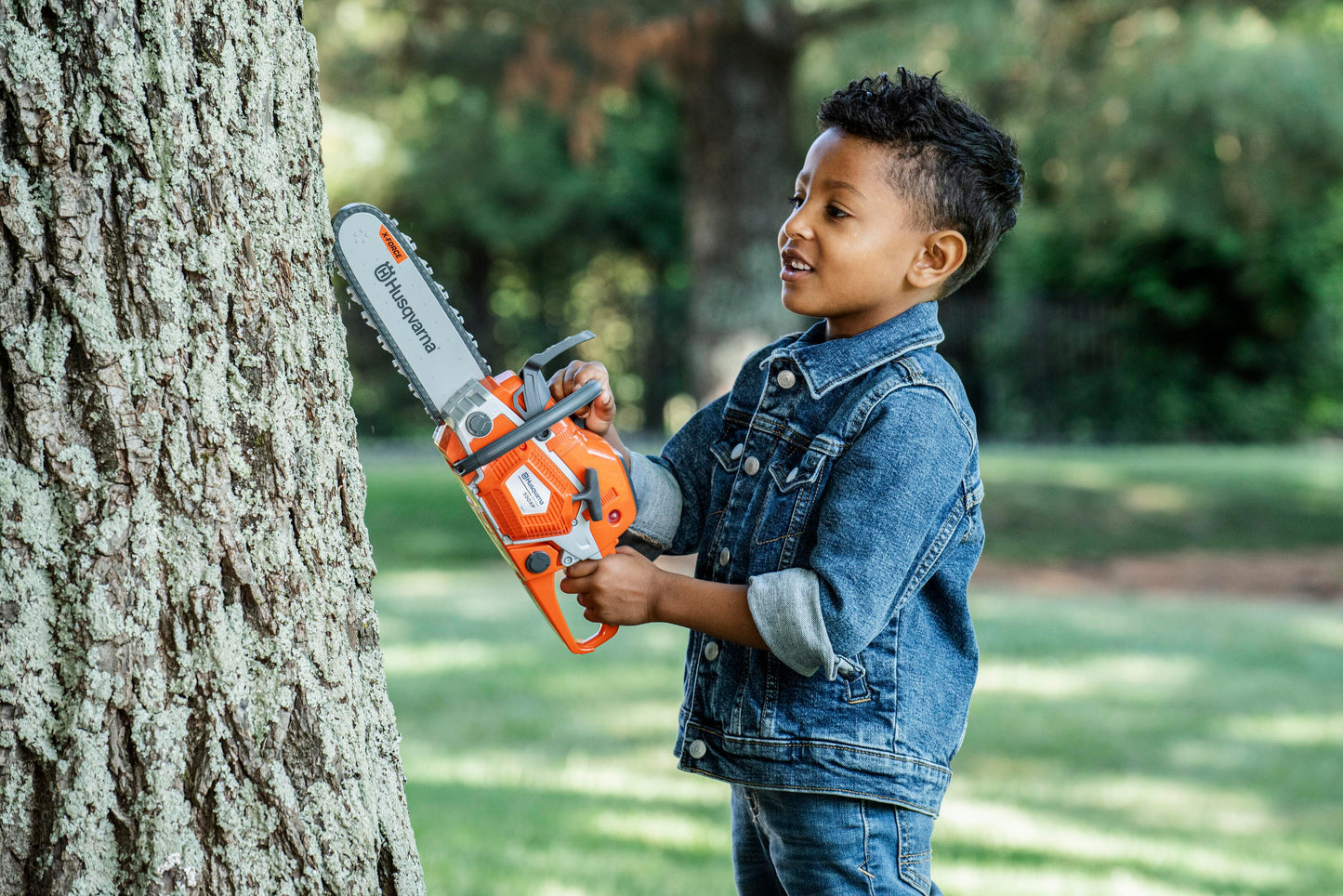 Husqvarna 550XP Chainsaw Kids Toy - 599608702