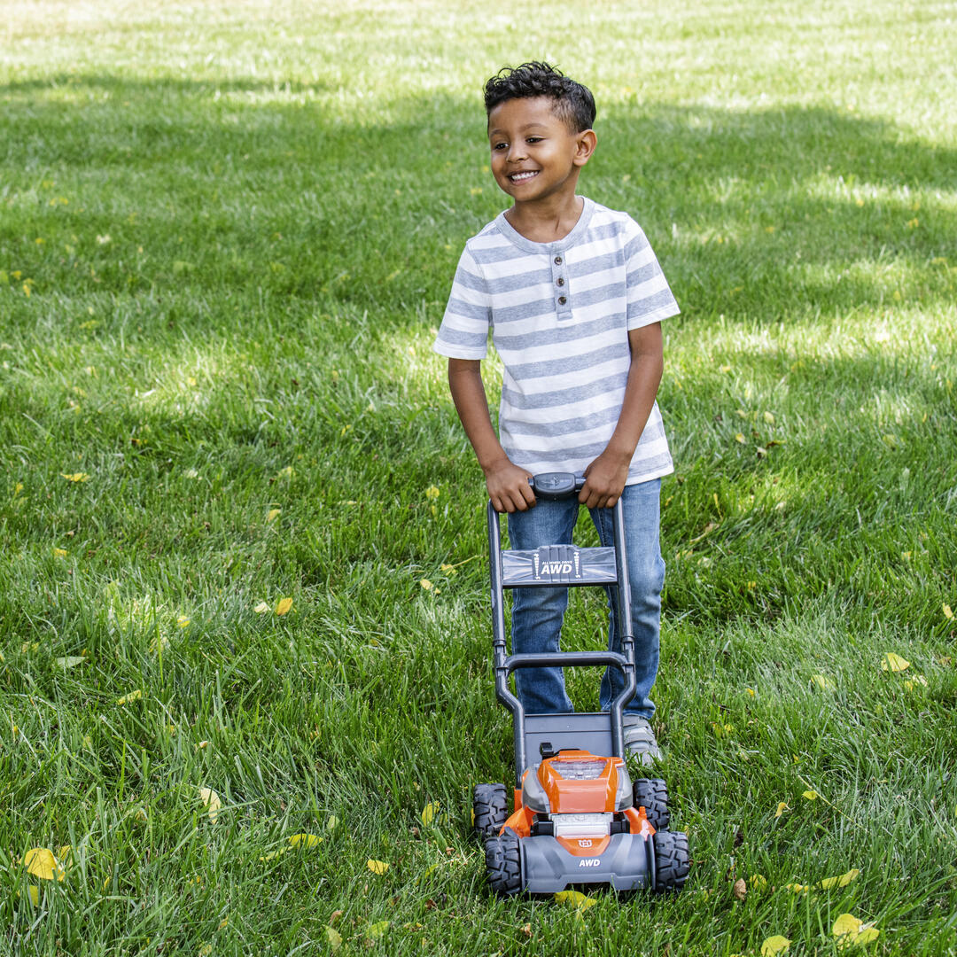 Husqvarna HU800AWD Toy Lawn Mower - 589289601