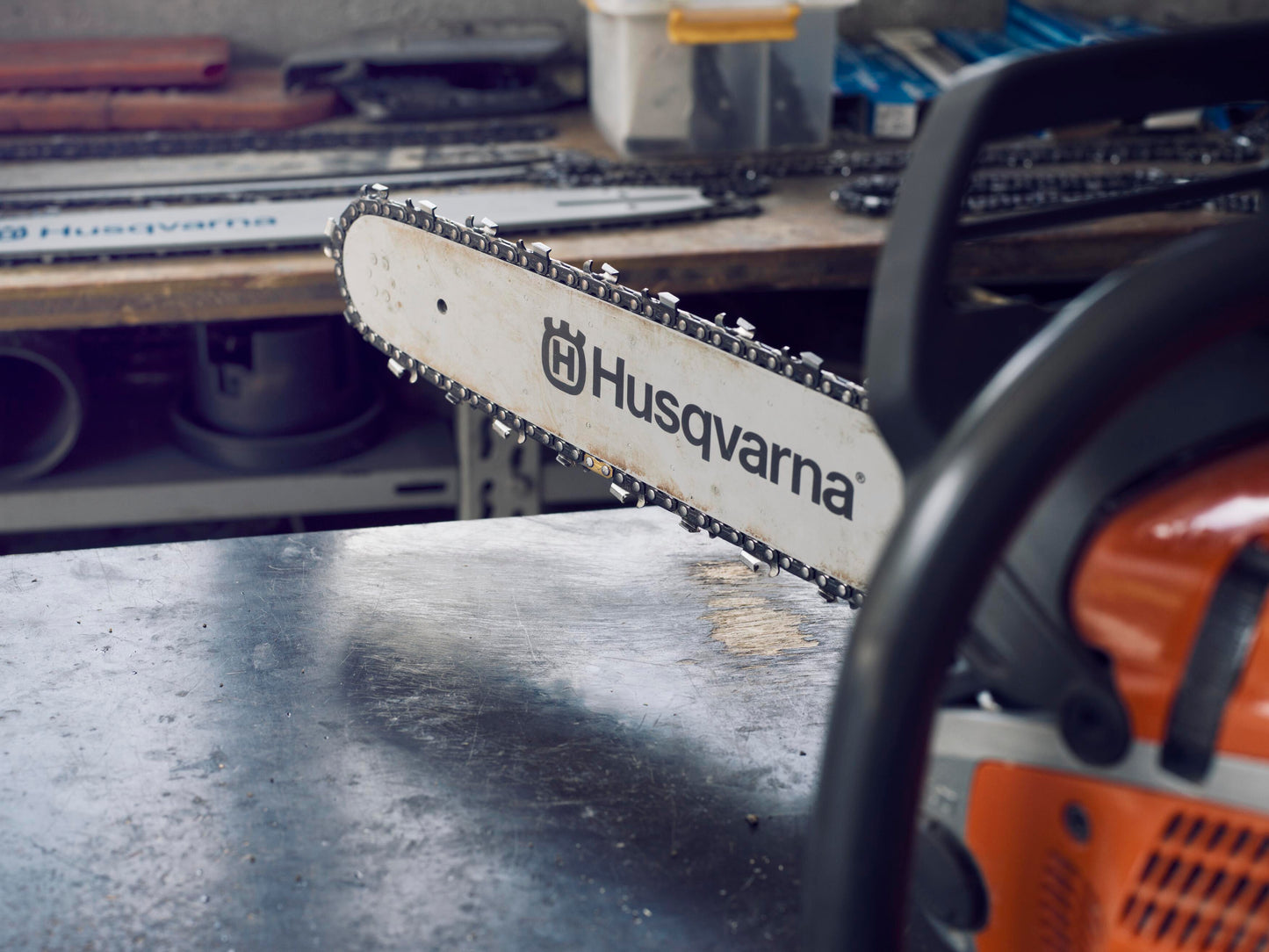 Husqvarna 36-Inch Chainsaw Chain 3/8 Pit - 581626915