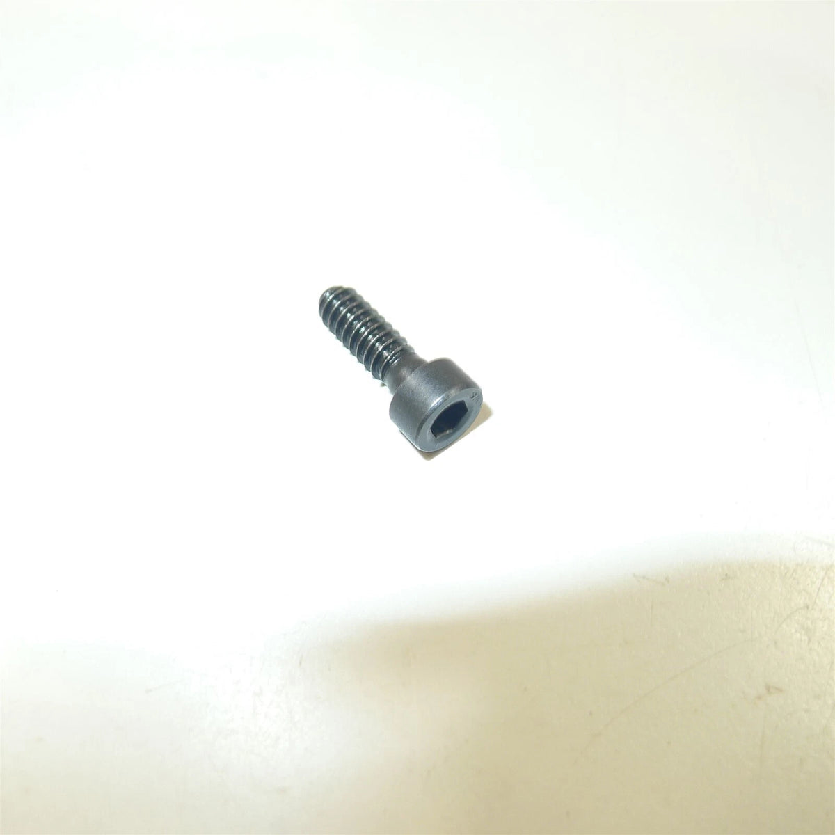 Husqvarna IHSCT M5 x 16mm Torx Screw - 503217416