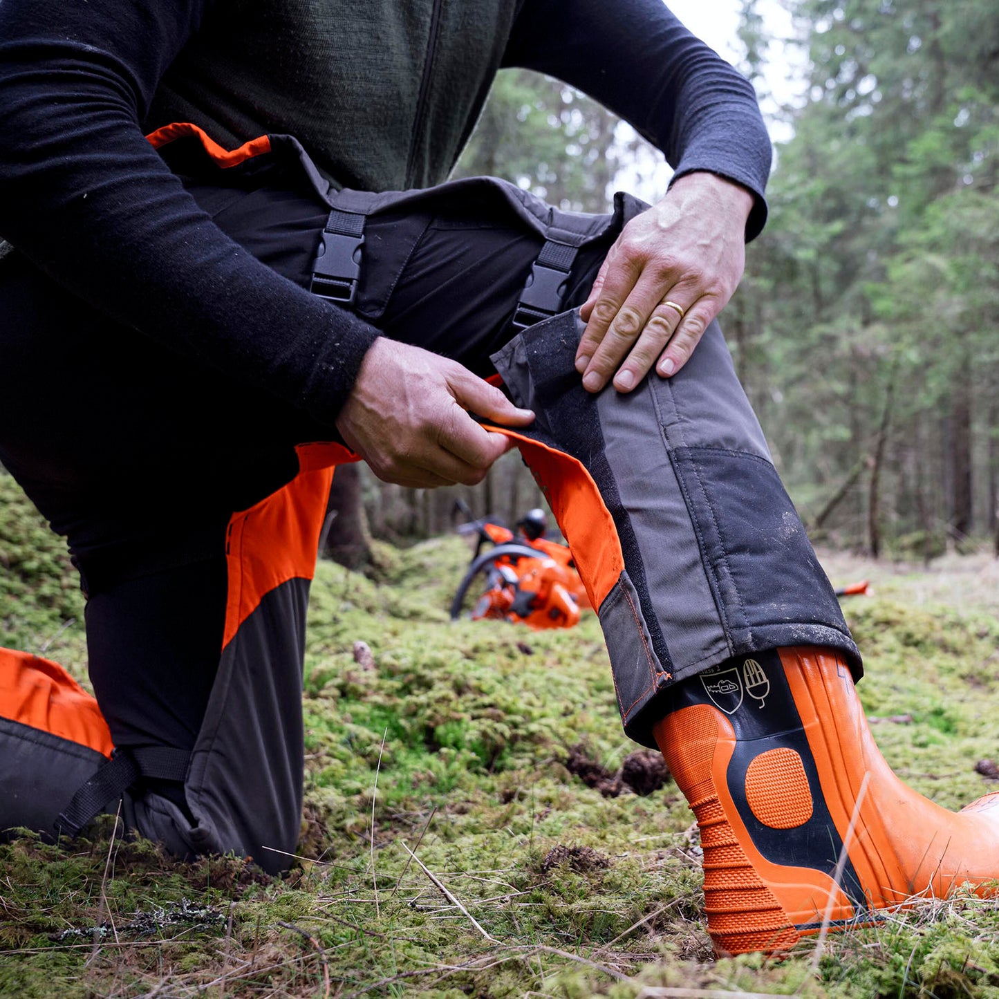 Husqvarna Chainsaw Protective Functional Chaps - 587160702